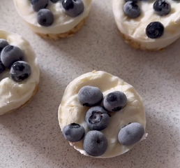 MUFFINS DE BLUEBERRIES CON YOGURTH GRIEGO