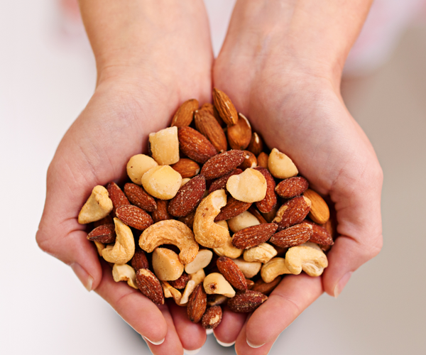 Los Beneficios de Incorporar Frutos Secos en tu Dieta