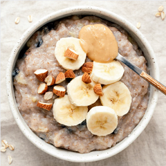 Avena Trasnochada de Chocolate Blanco y Crema de Marañón